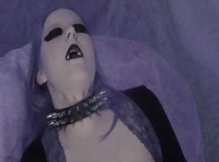 Busty and ugly goth bitch fucks her twat with a dildo in homemade clip