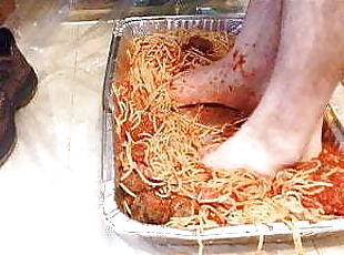 Spaghetti Feet