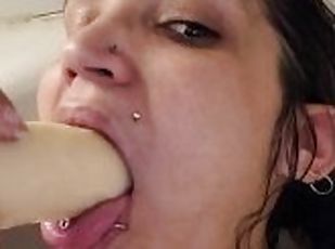 masturbação, orgasmo, amador, brinquedo, ejaculação, sozinho, tatuagem, tetas-pequenas