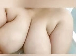 culo, bañando, tetas-grandes, amateur, regordeta-chubby, universidad, a-solas