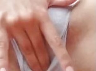 fisting, masturbare-masturbation, orgasm, tasnit, amatori, bunaciuni, chilotei, solo, uda, bruneta