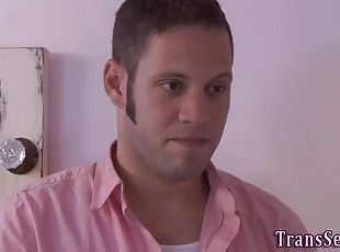 gros-nichons, transsexuelle, babes, ejaculation-sur-le-corps, hardcore