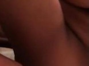 bañando, tetas-grandes, amateur, negra-ebony, polla-enorme, corrida-interna, polla