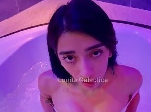 amateur, ados, petite, solo, jacuzzi, argentine