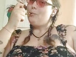 traseiros, mamilos, amador, babes, mulher-madura, bbw, perfurado, fetiche, fumando, tatuagem