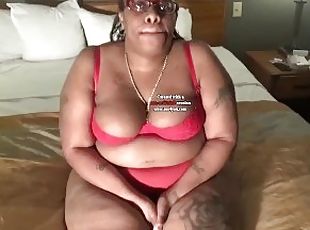 culo, tetas-grandes, amateur, negra-ebony, negra, regordeta, regordeta-chubby, tetas, culazo, jugoso