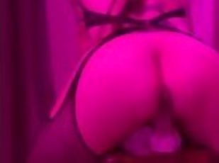 Watch me ride my pink dildo ????