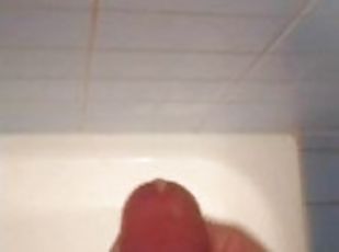 baignade, énorme, masturbation, giclée, amateur, ejaculation-sur-le-corps, branlette, secousses, point-de-vue, douche