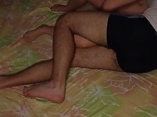 payudara-besar, memasukkan-tangan-ke-dalam-vagina, orgasme, vagina-pussy, cumshot-keluarnya-sperma, permainan-jari, normal, kecil-mungil, basah, penis