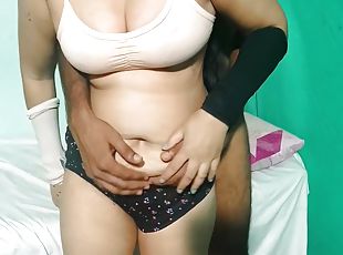 tetas-grandes, amateur, bragas, morena, sujetador