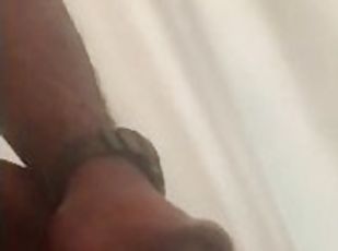 baignade, masturbation, amateur, ejaculation-sur-le-corps, ébène, énorme-bite, black, ejaculation, douche, solo