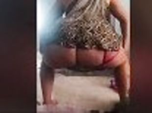 Blonde milf twerking and riding dildo (snippet)