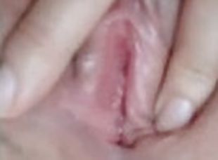 masturbation, orgasme, giclée, amateur, ejaculation-sur-le-corps, jouet, branlette, ejaculation-interne, gode, solo