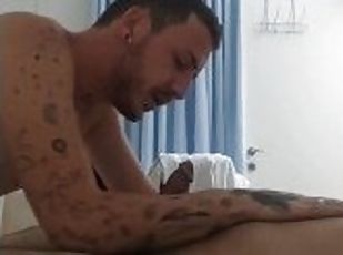 amador, chupanços, pénis-grande, gay, punheta, tatuagem, pénis, chupando