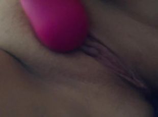 masturbation, chatte-pussy, amateur, jouet, point-de-vue, solo, humide, juteuse