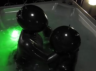 Rubberpassion - Rubberdolljacuzzi