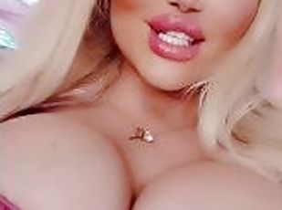 tetas-grandes, babes, madurita-caliente, estrella-del-porno, rubia, webcam, tetas, a-solas, tatuaje, muñeca