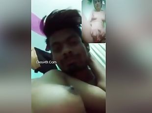 Desi Cpl Show Romance On Video Call