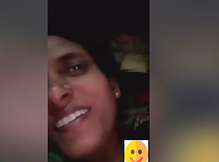 Today Exclusive- Bhabhi Showing Her Boob On Video Call