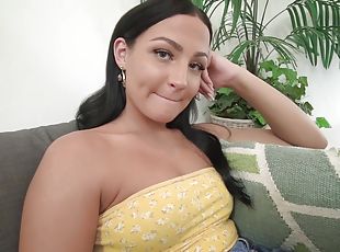 culi, cazzi-enormi, giovanissime, pov, fantasie, brunette