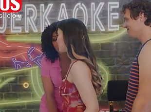 Jerkaoke - Aria Lee and Robby Echo