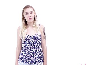 amatör, brudar, avsugning, hardcore, pov, ung18, blond, pigg, audition