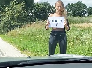 en-plein-air, milf, blonde, réalité, auto-stoppeur