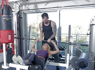 milf, pornstar, couple, sur-le-visage, pute, salle-de-gym