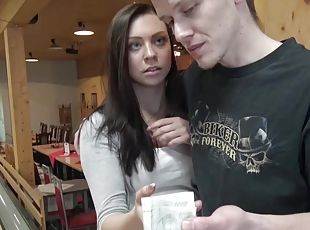 Guy penetrates attractive beauty while cuckold plays bowling