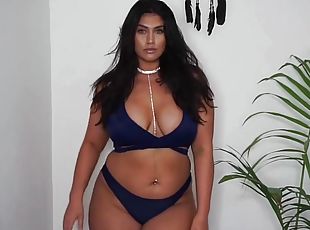 babe, latina, chubby, höschen, kamera, allein, bikini, brüste