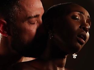 Bald Ebony finds pleasure within - Zaawaadi