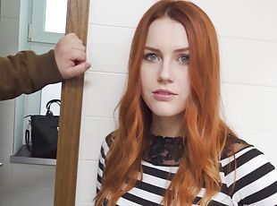 pompini, hardcore, coppie, rosse, pov, toilette, ceche, cavallerizze, reali, reggiseni