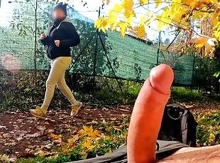 gros-nichons, masturbation, public, milf, pute, attrapée, exhibitionniste, parc, bite