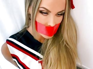 gros-nichons, bdsm, blonde, pom-pom-girl, bondage