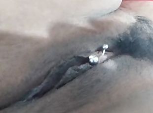 tetas-grandes, peluda, masturbación, orgasmo, coño-pussy, amateur, chorro-de-corrida, negra-ebony, latino, a-solas