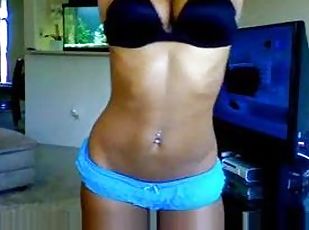 Webcam girl with a flawless tanned body