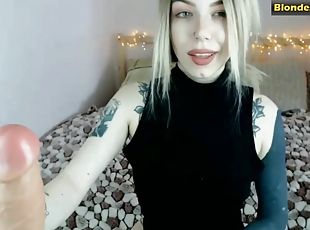 masturbation, chatte-pussy, jouet, black, blonde, webcam, solo, tatouage, string