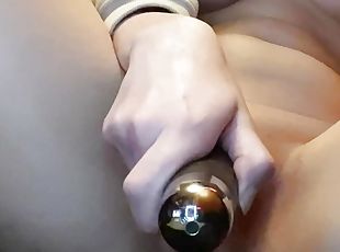 gros-nichons, clito, masturbation, orgasme, chatte-pussy, amateur, ados, jouet, collège, ejaculation