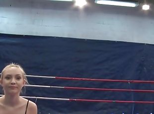 Wrestling dyke pussylicked in closeup