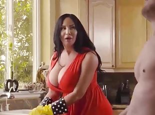 Curvy stepmom mind-blowing sex clip