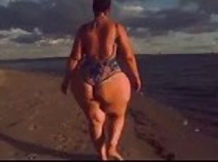 public, amateur, milf, belle-femme-ronde, plage, bout-a-bout, fétiche