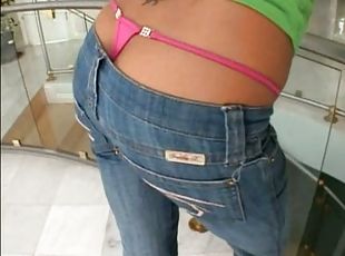 pecorina, orgasmi, pompini, hardcore, pornostar, seghe, coppie, naturali, cavallerizze, jeans