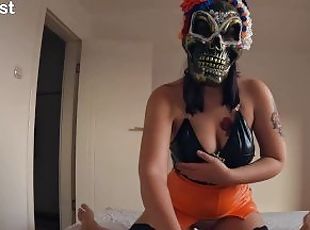 culo, tetas-grandes, amateur, follando-fucking, natural, tetas, culazo, halloween, cuero, máscara