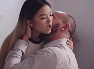 asiatique, levrette, chatte-pussy, fellation, ejaculation-interne, naturel, cow-girl