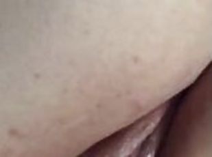 masturbation, orgasme, chatte-pussy, femme, amateur, milf, jouet, ejaculation-interne, doigtage, horny