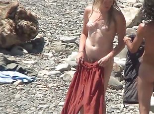 nudisti, allaperto, fichette, mammine-mature, videocamera, spiaggia, voyeur, bionde, naturali