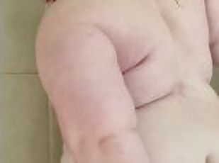 culi, bagno, tettone, masturbarsi, orgasmi, amatoriali, mammine-mature, giocattoli, mamme, donne-grasse-e-belle