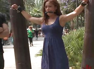 public, bdsm, horny, fétiche, bondage, humiliation