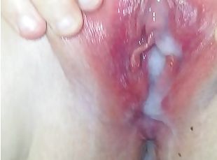 clitoris-bagian-atas-vagina-paling-sensitif, orgasme, vagina-pussy, cumshot-keluarnya-sperma, gambarvideo-porno-secara-eksplisit-dan-intens, creampie-ejakulasi-di-dalam-vagina-atau-anus-dan-keluarnya-tetesan-sperma, pasangan, permainan-jari, teransang