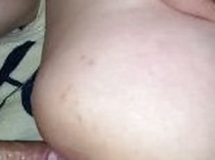 levrette, amateur, ejaculation-sur-le-corps, énorme-bite, milf, belle-femme-ronde, tatouage, bite, dure